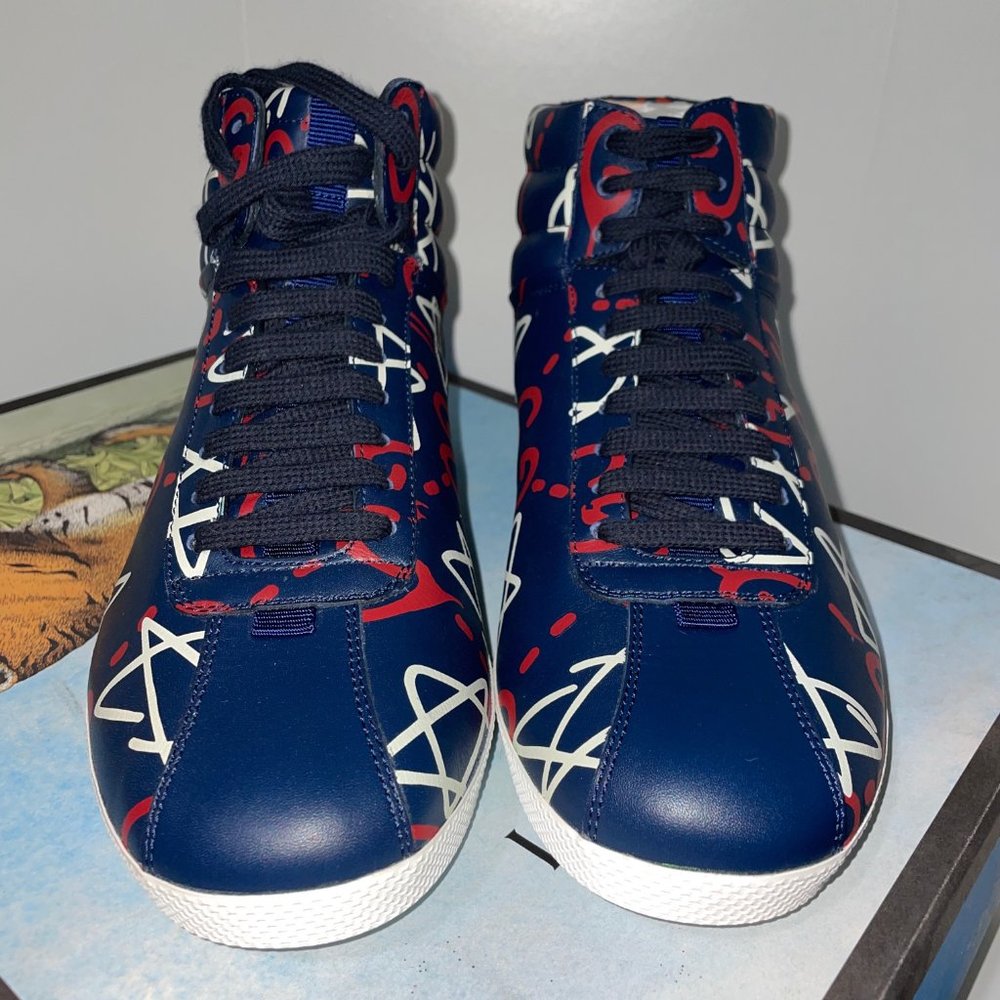 Gucci Ghost Logo High-top Star Leather Sneakers - Picture 3 of 14